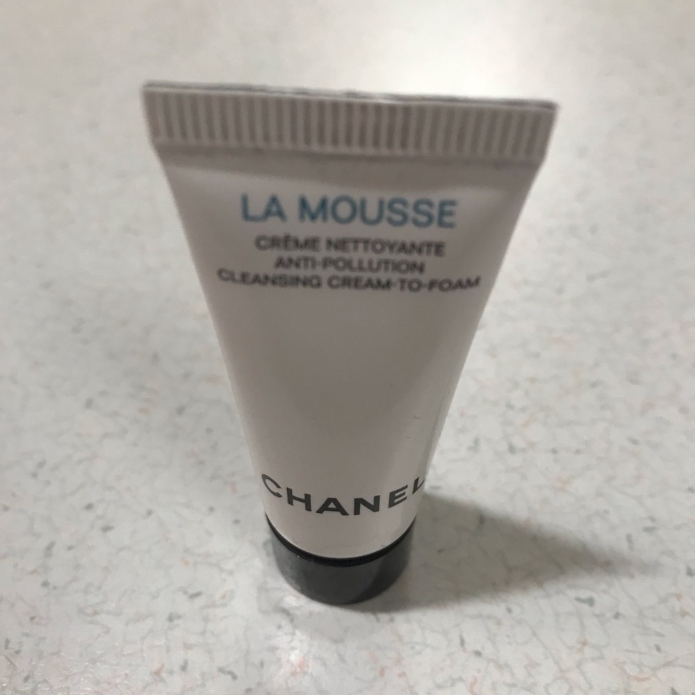 CHANEL Small Dust Bag & Sample Mascara Makeup Remover Cleansing Cream Face Cream - Picture 12 of 13